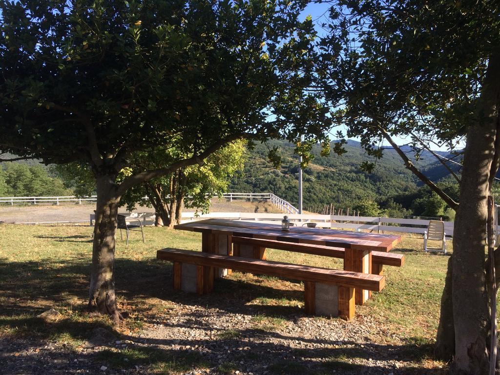 San Pietro Vara Agriturismo Dei Legi מראה חיצוני תמונה