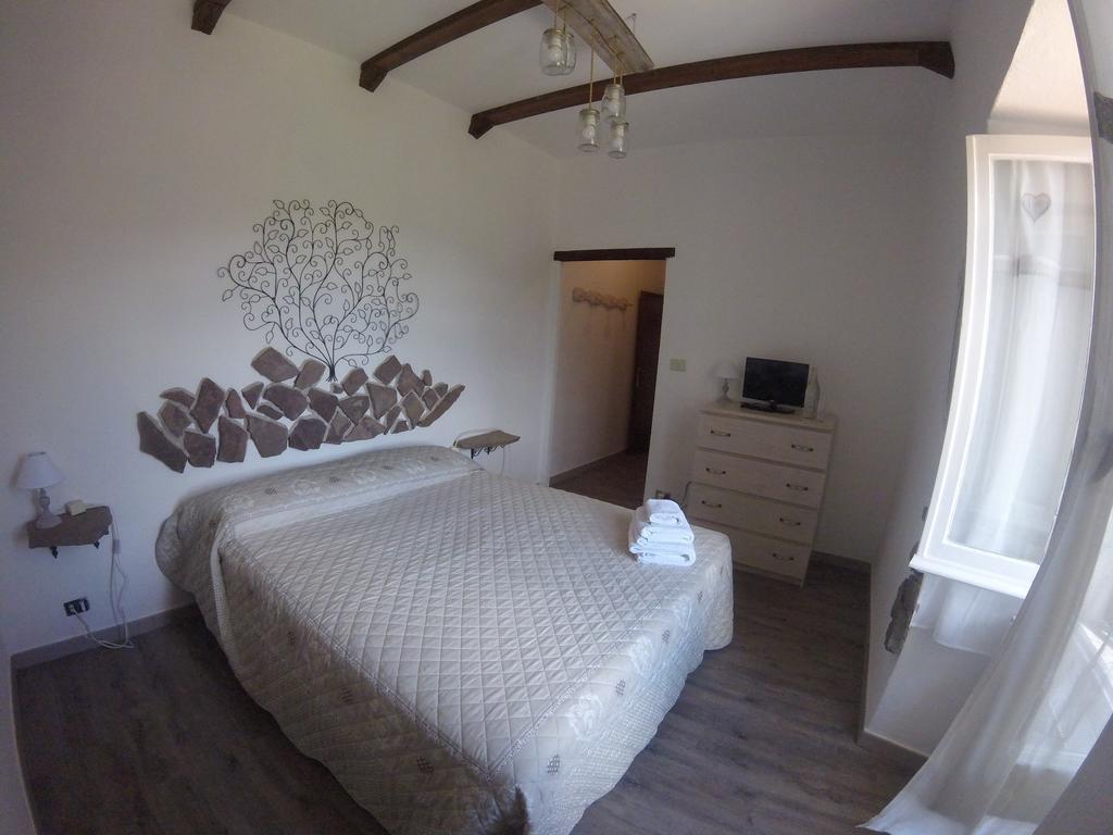 San Pietro Vara Agriturismo Dei Legi מראה חיצוני תמונה