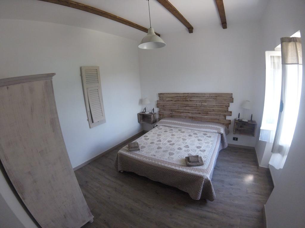 San Pietro Vara Agriturismo Dei Legi מראה חיצוני תמונה