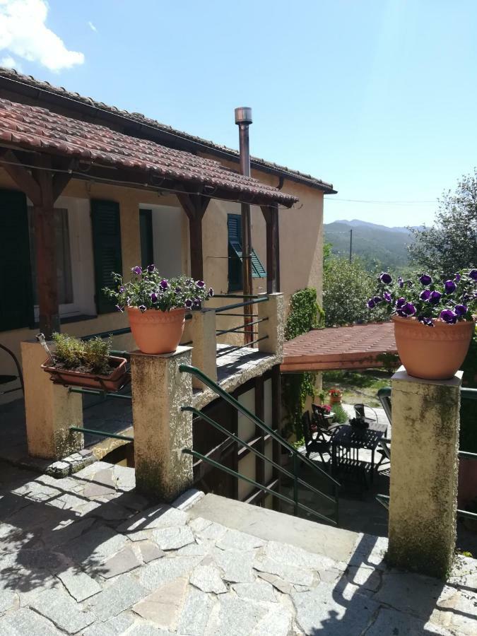 San Pietro Vara Agriturismo Dei Legi מראה חיצוני תמונה